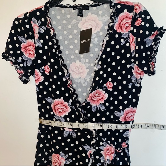 NWT Forever 21  Black & White Polka Dots Floral Print Wrap Dress (Size: Medium) - Picture 8 of 9